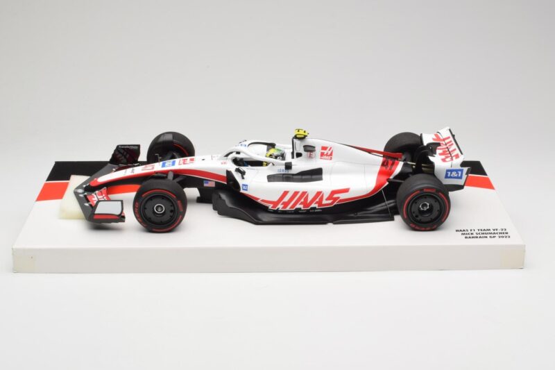 Haas VF-22 #47 M. Schumacher Bahrain GP 2022 Minichamps 1:18 147220147 Kovina