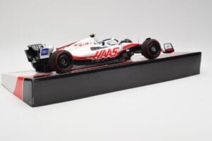 Haas VF-22 #47 M. Schumacher British GP Points 2022 Minichamps 1:18 147221047 Kovina – slika 3 od 6