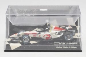 Honda RA106 #12 J. Button Hungarian GP Winner F1 2006 Minichamps 1:43 400060112 Kovina – slika 5 od 5