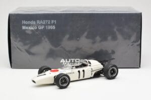 Honda RA272 #11 R. Ginther Mexican Grand Prix 1965 AUTOart 1:18 86597 Kovina – slika 8 od 8