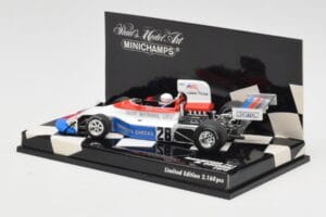March Ford 751 #28 M. Donohue Race Car 1975 Minichamps 1:43 430750028 Kovina – slika 3 od 5