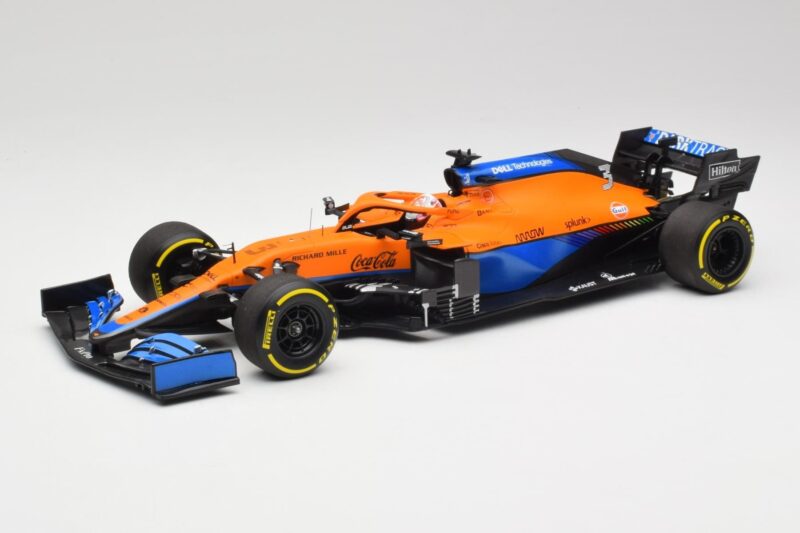 McLaren MCL35M #3 D. Ricciardo Bahrain GP 2021 Minichamps 1:18 530211803 Kovina