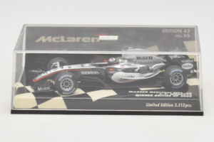 McLaren MP4-20 Mercedes #10 J.P. Montoya British GP Winner F1 2005 Minichamps 1:43 530054320 Kovina – slika 4 od 5