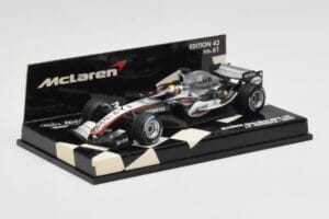 McLaren Mercedes MP4-20 #10 J-P. Montoya Race Car 2005 Minichamps 1:43 530054310 Kovina – slika 2 od 5