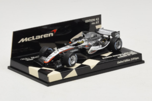 McLaren MP4-20 Mercedes P. de la Rosa F1 2005 Minichamps 1:43 530054315 Kovina – slika 2 od 5