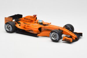 McLaren Mercedes MP4-20 P. de la Rosa F1 Test Car 2006 Minichamps 1:18 PEDRO001 Kovina – slika 4 od 6