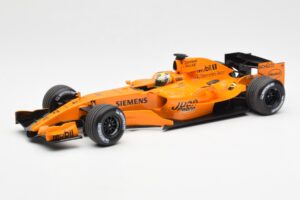McLaren MP4-21 Mercedes #4 J.P. Montoya Interim Livery 2006 Minichamps 1:18 530061874 Kovina
