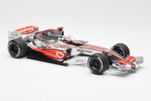 McLaren MP4-21 Mercedes #4 J-P. Montoya Showcar 2006 Minichamps 1:18 MONTOYA002 Kovina – slika 4 od 6