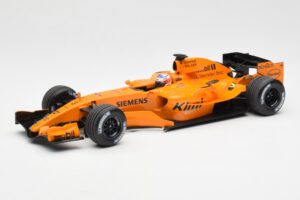 McLaren MP4-21 Mercedes #3 K. Raikkonen Interim Livery 2006 Minichamps 1:18 530061873 Kovina