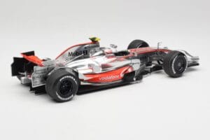 McLaren MP4-22 #2 L. Hamilton Canadian GP Winner 2007 Minichamps 1:18 530071822 Kovina – slika 2 od 6