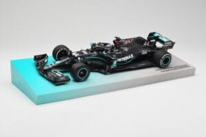 Mercedes AMG Petronas W11 #44 L. Hamilton Winner British GP 2020 Minichamps 1:18 113200444 Kovina – slika 2 od 7