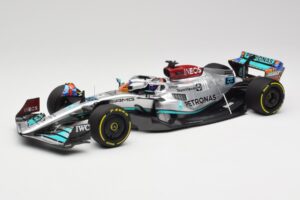 Mercedes AMG W13 E Performance Petronas #63 G. Russell Miami GP 2022 Minichamps 1:18 110220563 Kovina