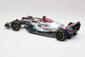 Mercedes AMG W13 E Performance Petronas #63 G. Russell Miami GP 2022 Minichamps 1:18 110220563 Kovina – slika 5 od 7