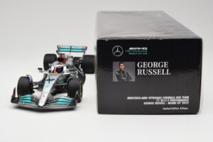 Mercedes AMG W13 E Performance Petronas #63 G. Russell Miami GP 2022 Minichamps 1:18 110220563 Kovina – slika 6 od 7