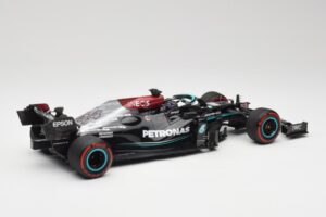 Mercedes AMG W12 Petronas #44 L. Hamilton Spanish GP 100th Pole 2021 Minichamps 1:18 110210444 Smola – slika 2 od 7