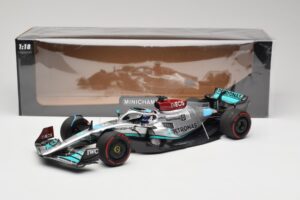 Mercedes AMG W13 E Performance Petronas #63 G. Russell Brazilian GP 1st Win 2022 Minichamps 1:18 110222163 Smola – slika 7 od 7