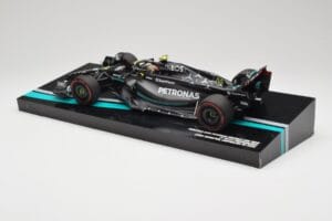Mercedes AMG W14 E Performance Petronas #44 L. Hamilton Australian GP 2023 Minichamps 1:18 113230144 Smola – slika 4 od 7