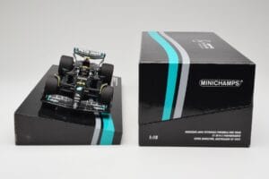 Mercedes AMG W14 E Performance Petronas #44 L. Hamilton Australian GP 2023 Minichamps 1:18 113230144 Smola – slika 6 od 7