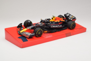 Red Bull Racing RB18 #1 M. Verstappen Oracle Winner Dutch GP 2022 Minichamps 1:18 113223501 Kovina – slika 2 od 7