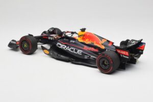 Oracle Red Bull Racing RB18 #1 M. Verstappen Winner Belgian GP 2022 Minichamps 1:18 110221401 Kovina – slika 3 od 7