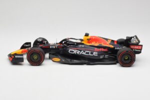 Oracle Red Bull Racing RB18 #1 M. Verstappen Winner Belgian GP 2022 Minichamps 1:18 110221401 Kovina – slika 5 od 7