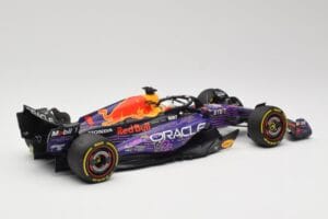 Oracle Red Bull Racing RB19 #33 M. Verstappen Las Vegas GP Winner 2023 Minichamps 1:18 110232201 Smola – slika 2 od 7