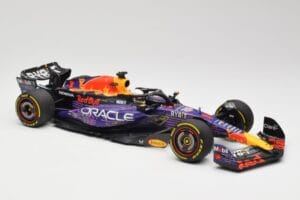 Oracle Red Bull Racing RB19 #33 M. Verstappen Las Vegas GP Winner 2023 Minichamps 1:18 110232201 Smola – slika 4 od 7