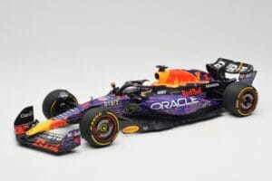 Oracle Red Bull Racing RB19 #33 M. Verstappen Las Vegas GP Winner 2023 Minichamps 1:18 110232201 Smola