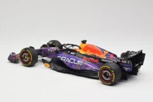 Oracle Red Bull Racing RB19 #33 M. Verstappen Las Vegas GP Winner 2023 Minichamps 1:18 110232201 Smola – slika 5 od 7