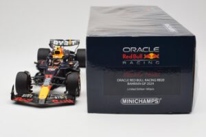 Red Bull Racing RB20 #11 S. Perez Bahrain GP 2024 Minichamps 1:18 110240111 Kovina – slika 6 od 7