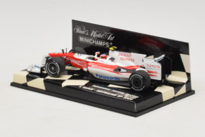 Toyota TF109 #10 T. Glock Panasonic Toyota Racing Australian GP 2009 Minichamps 1:43 400090010 Kovina – slika 3 od 5