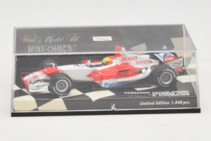 Toyota TF106 Panasonic #11 R. Schumacher Panasonic Toyota Racing Showcar 2006 Minichamps 1:43 400060077 Kovina – slika 4 od 5