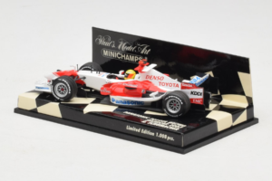 Toyota TF107 Panasonic #11 R. Schumacher Panasonic Toyota Racing Showcar 2007 Minichamps 1:43 400070081 Kovina – slika 3 od 5