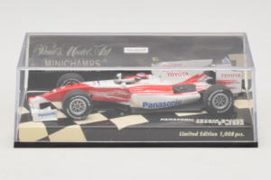 Toyota TF109 #10 T. Glock Panasonic Toyota Racing Showcar F1 2009 Minichamps 1:43 400090080 Kovina – slika 4 od 5