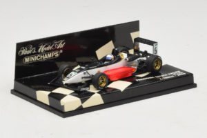 Toyota TF106 #12 J. Trulli Panasonic Toyota Racing F1 2006 Minichamps 1:43 400060008 Kovina – slika 2 od 5