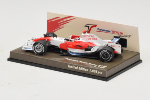 Toyota TF108 Panasonic #12 J. Trulli F1 2008 Minichamps 1:43 AM611513 Kovina – slika 3 od 5