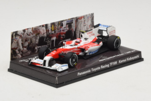 Panasonic Toyota Racing TF109 K. Kobayashi F1 2009 Minichamps 1:43 413090210 Kovina – slika 2 od 5