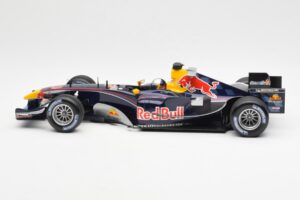 Red Bull Racing Cosworth RB1 #15 C. Klien F1 2005 Minichamps 1:18 100050015 Kovina – slika 3 od 6
