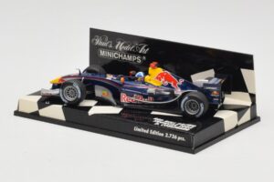 Red Bull Racing D. Coulthard Showcar 2005 Minichamps 1:43 400050084 Kovina – slika 3 od 5