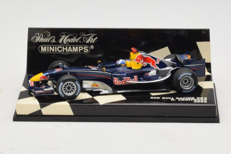 Red Bull Racing RB2 #14 D. Coulthard F1 2006 Minichamps 1:43 400060014 Kovina