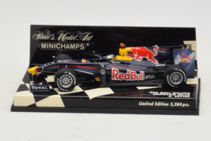 Red Bull Racing RB6 S. Vettel F1 Showcar 2010 Minichamps 1:43 400100075 Kovina