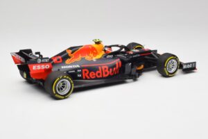 Red Bull RB15 #10 P. Gasly F1 2019 Minichamps 1:18 110190010 Kovina – slika 2 od 7