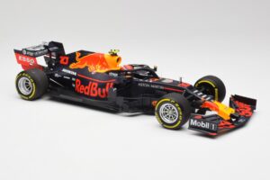 Red Bull RB15 #10 P. Gasly F1 2019 Minichamps 1:18 110190010 Kovina – slika 4 od 7