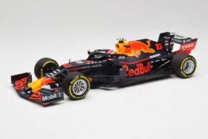 Red Bull RB15 #10 P. Gasly F1 2019 Minichamps 1:18 110190010 Kovina