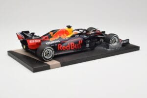 Red Bull RB16 #33 M. Verstappen Red Bull Racing 70th Anniversary GP Winner 2020 Minichamps 1:18 113200533-M1 Smola – slika 3 od 7