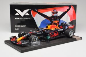 Red Bull RB16B #33 M. Verstappen Dutch GP Winner 2021 Minichamps 1:18 113212533 Kovina – slika 6 od 7