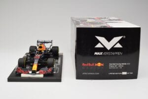 Red Bull RB16B #33 M. Verstappen France GP Winner 2021 Minichamps 1:18 113210833 Kovina – slika 7 od 7