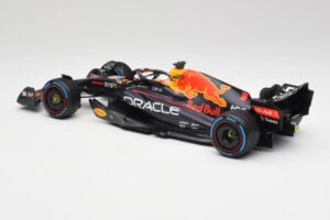 Red Bull RB18 #1 M. Verstappen Monaco GP 3rd Wet 2022 Minichamps 1:18 110220701 Kovina – slika 5 od 7