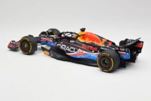 Red Bull RB19 #11 S. Perez Austin GP 2023 Minichamps 1:18 110231911 Kovina – slika 5 od 6