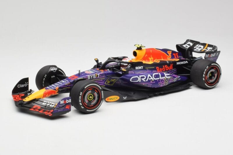 Red Bull RB19 #11 S. Perez Las Vegas GP 3rd 2023 Minichamps 1:18 110232211 Kovina